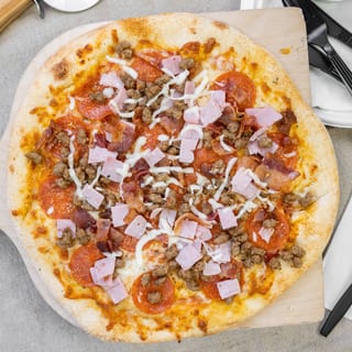 Hot Roast Beef Pizza